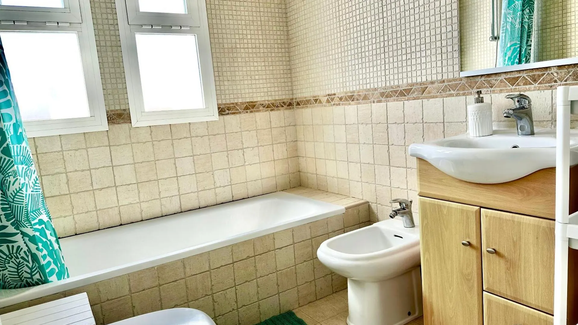 Bright Apartment 300M From The Beach Sitio de Calahonda 0*,